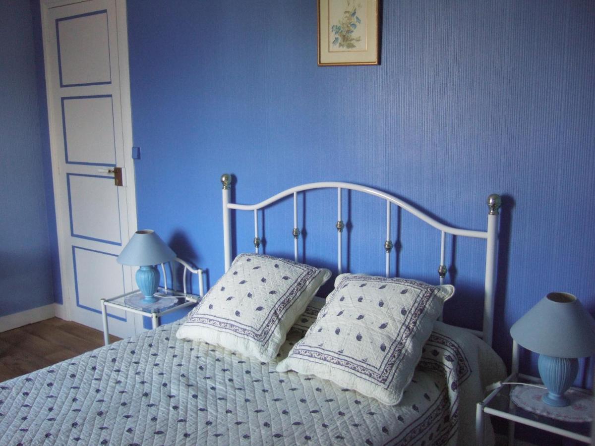 Ferme De La Riviere Bed & Breakfast Petiville  Exterior photo
